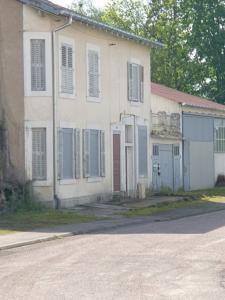 Vente Maison 13 pi�ces SAINT-PIERREMONT 88700