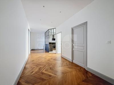 Location Appartement 3 pièces LYON-2EME-ARRONDISSEMENT 69002
