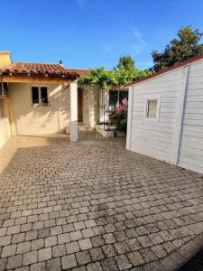 Vente Maison 3 pièces MOURIES 13890