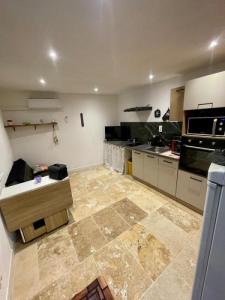 Location Appartement 2 pi�ces SAINT-REMEZE 07700