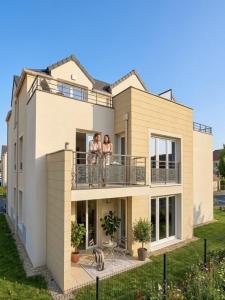 Location Appartement CANNES-ECLUSE  77