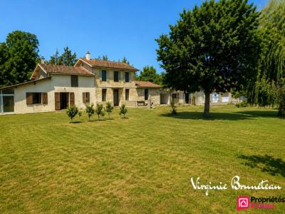 Vente Maison 8 pi�ces LAMARQUE 33460