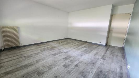For rent Apartment YERRES CENTRE VILLE
