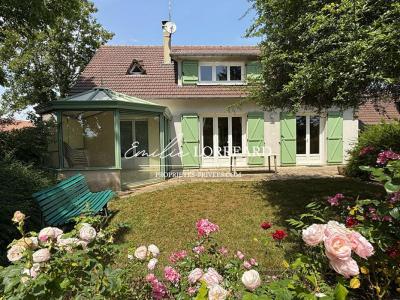 Vente Maison 6 pi�ces NEUVILLE-SUR-SARTHE 72190