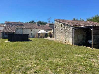 Vente Maison 7 pi�ces SAINT-ANTOINE-DE-BREUILH 24230