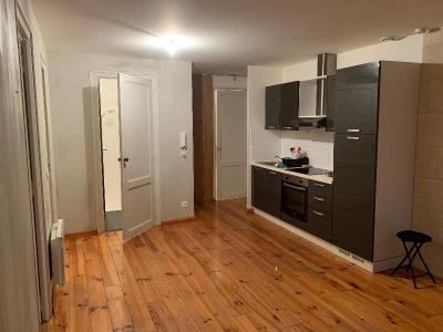 Location Appartement 3 pièces BORDEAUX 33000