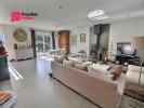 House UZES 