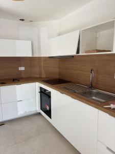 Location Maison 5 pi�ces NIMES 30000