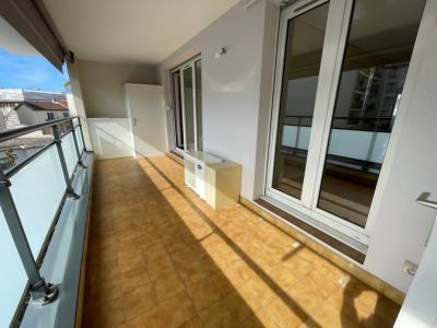 Location Appartement 4 pi�ces LYON-4EME-ARRONDISSEMENT 69004