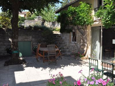 Vente Maison 8 pi�ces LUCENAY 69480