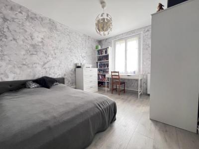 For sale Apartment CLAYES-SOUS-BOIS 
