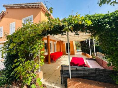 Vente Maison 7 pi�ces SIX-FOURS-LES-PLAGES 83140