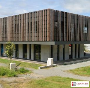 Location Local commercial VITRE 35500