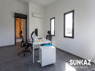 Location Local commercial SAINT-PIERRE 97410