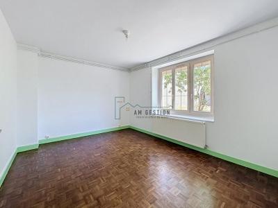 Location Maison SAINT-LEONARD-DE-NOBLAT 