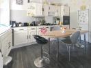 House ISSEL 