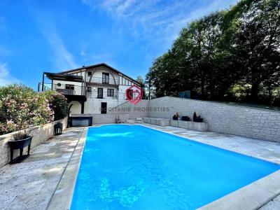 Vente Maison 7 pi�ces MALABAT 32730