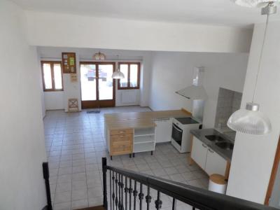 Location Maison 5 pi�ces VILLEFRANCHE-D'ALLIER 03430