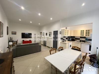 Location Appartement 2 pièces MARSEILLE-1ER-ARRONDISSEMENT 13001