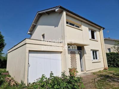 Location Maison 4 pièces BLAYE 33390