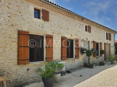 Vente Prestige CHARROUX 86250