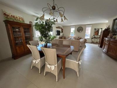 Vente Prestige SINCENY 02300