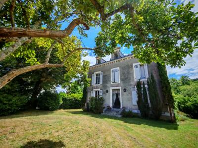 Vente Maison 10 pi�ces POUILLON 40350