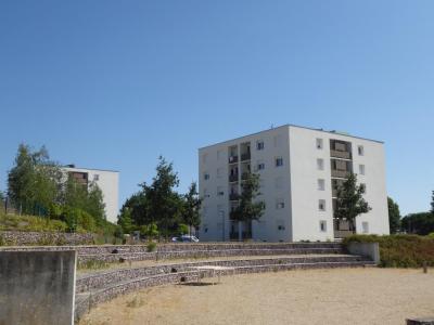Location Appartement 4 pièces DOMPIERRE-SUR-BESBRE 03290