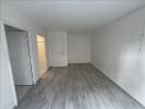 Louer Appartement 30 m2 Courbevoie