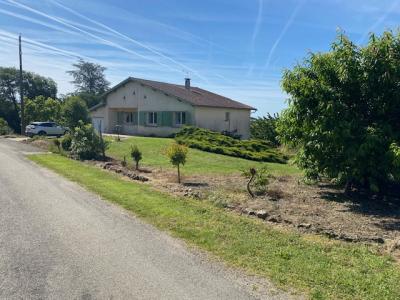Vente Maison 4 pi�ces BEAUMONT-DE-LOMAGNE 82500