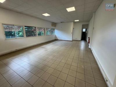 Location Bureau TAMPON 97430
