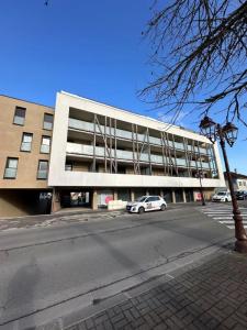 Location Appartement 4 pièces CHAPELLE-SAINT-LUC 10600