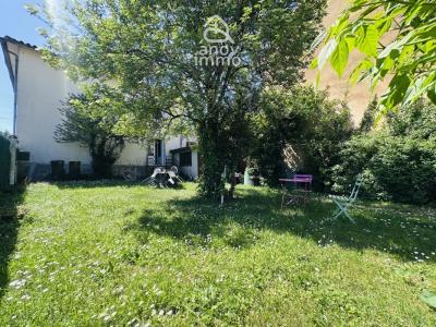 Vente Maison 8 pi�ces ANGOULEME 16000