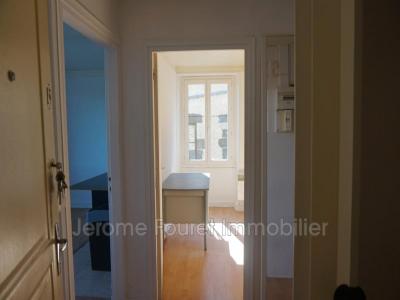 Location Appartement NEUVIC  19