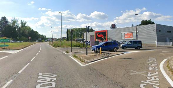 Location Local commercial AVIGNON 84000
