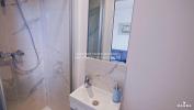 Louer Appartement 32 m2 Courbevoie