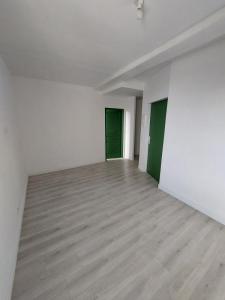 Location Appartement SAINT-JEAN-LASSEILLE 