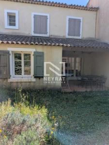 Vente Appartement 4 pi�ces FAYENCE 83440