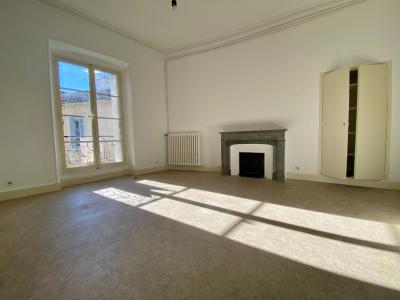 Location Appartement 3 pi�ces AVIGNON 84000