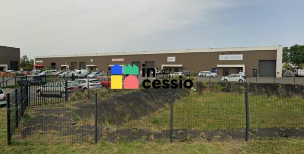 Location Commerce MANS 72100