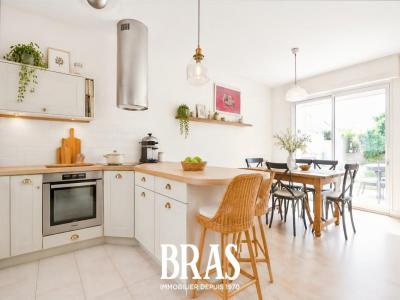 For sale House SAINT-AVE 