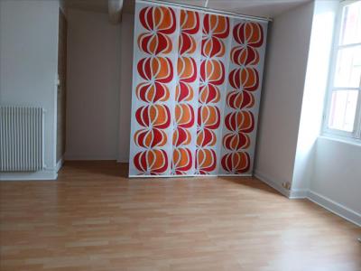 For rent Apartment RIOM 
