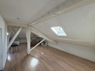 Location Appartement 3 pièces BORDEAUX 33000