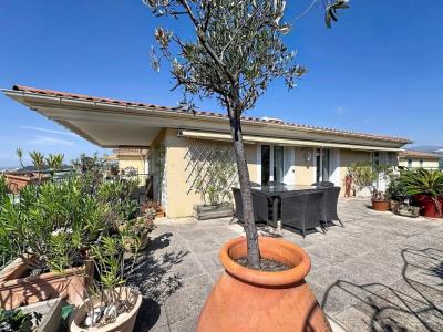 Vente Appartement 4 pièces NICE 06200