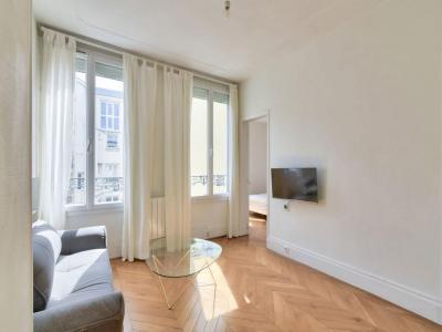 Vente Appartement 2 pièces PARIS-10EME-ARRONDISSEMENT 75010