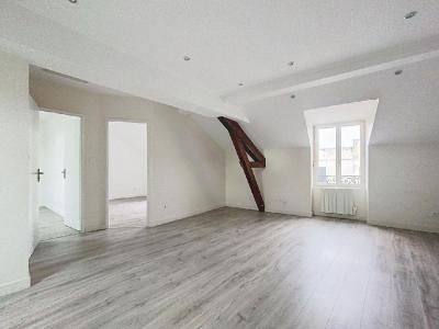 Location Appartement 3 pièces MACON 71000