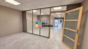 Louer Bureau 58 m2 Mans
