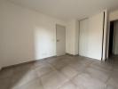 Louer Appartement Villeneuve-les-avignon 692 euros