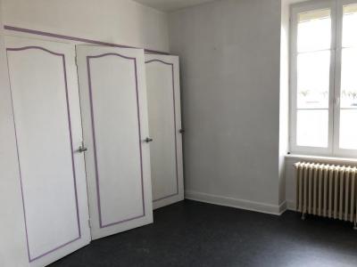 For rent Apartment CHATEAU-CHERVIX