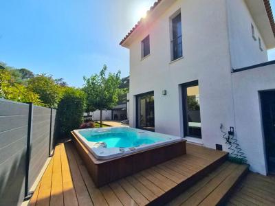 Vente Maison 4 pi�ces SANARY-SUR-MER 83110